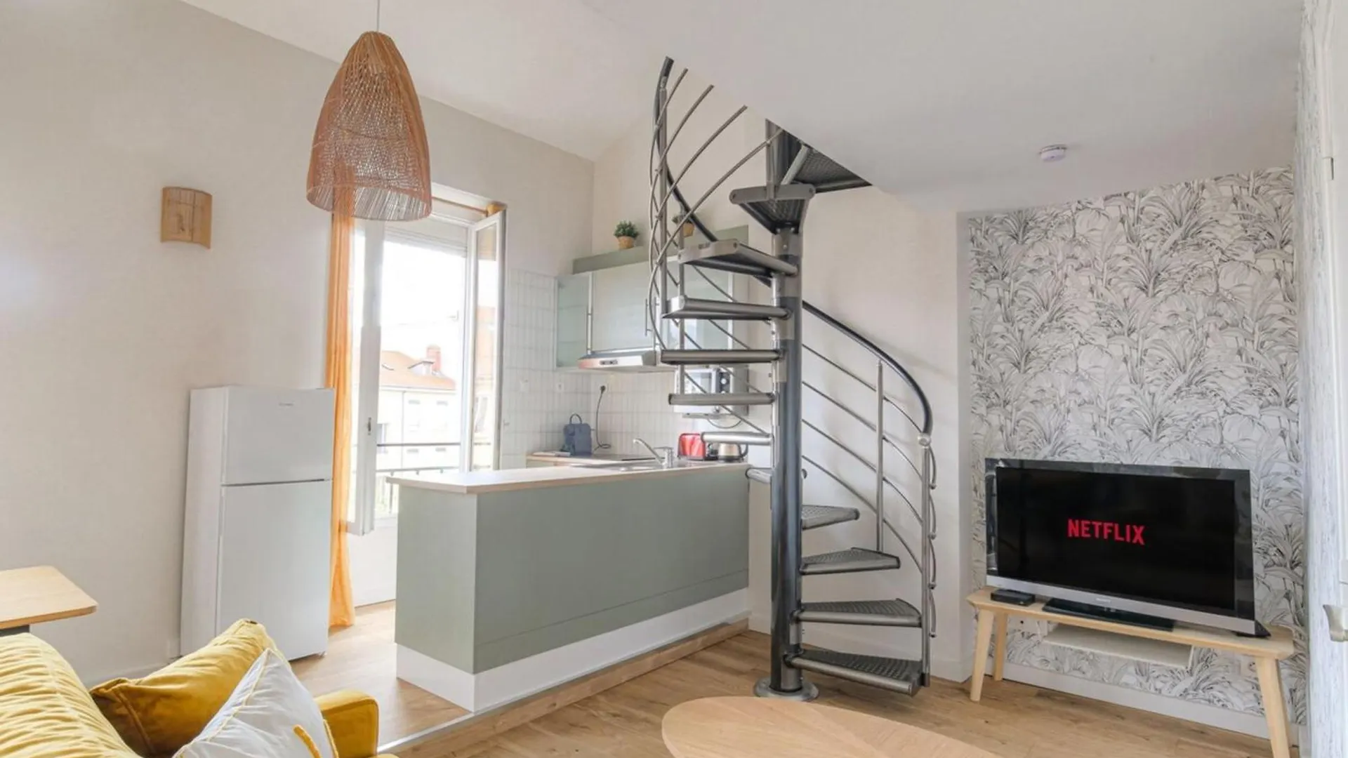 Duplex Spacieux Et Design Proche La Part-Dieu Apartman Lyon 0*,  Franciaország