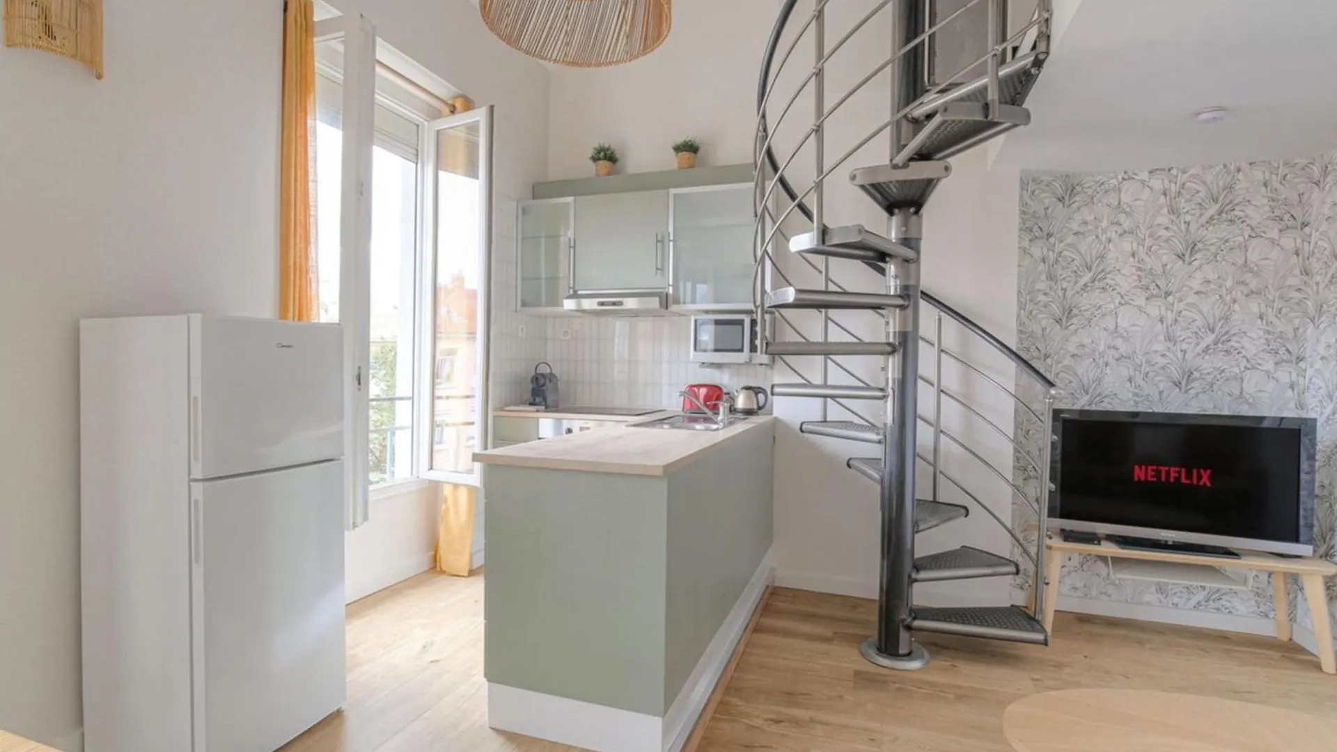 Апартаменты Duplex Spacieux Et Design Proche La Part-Dieu Лион