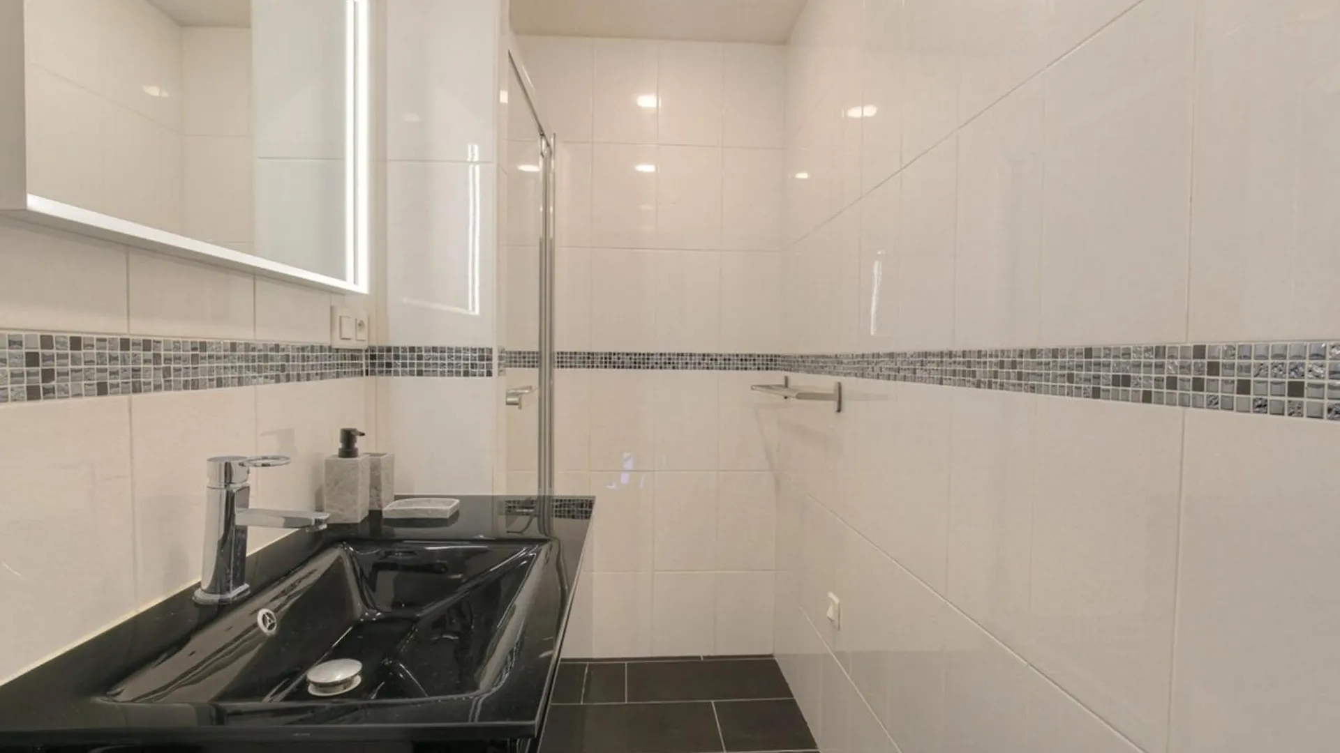 Апартаменты Duplex Spacieux Et Design Proche La Part-Dieu Лион